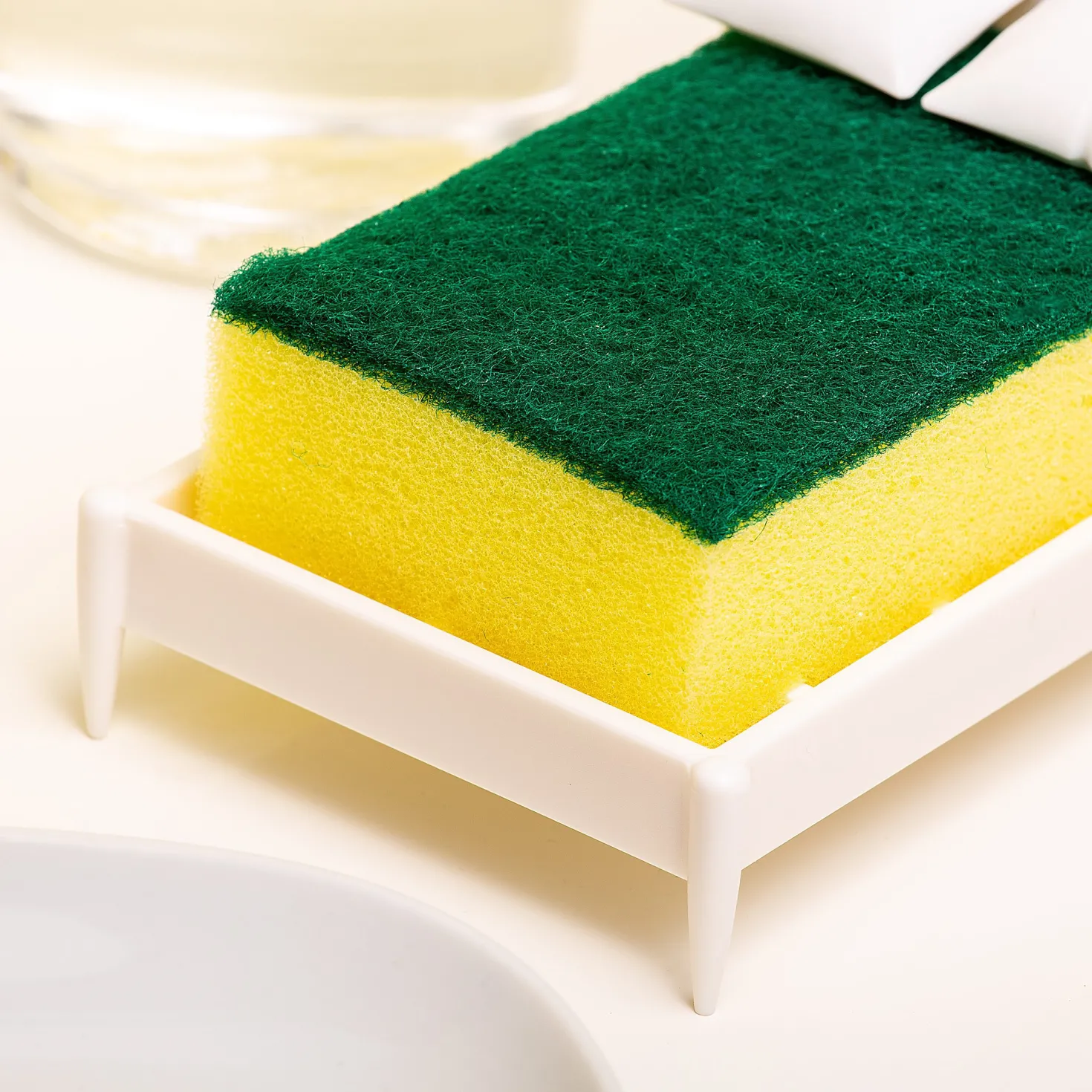 Clean Dreams sponshouder