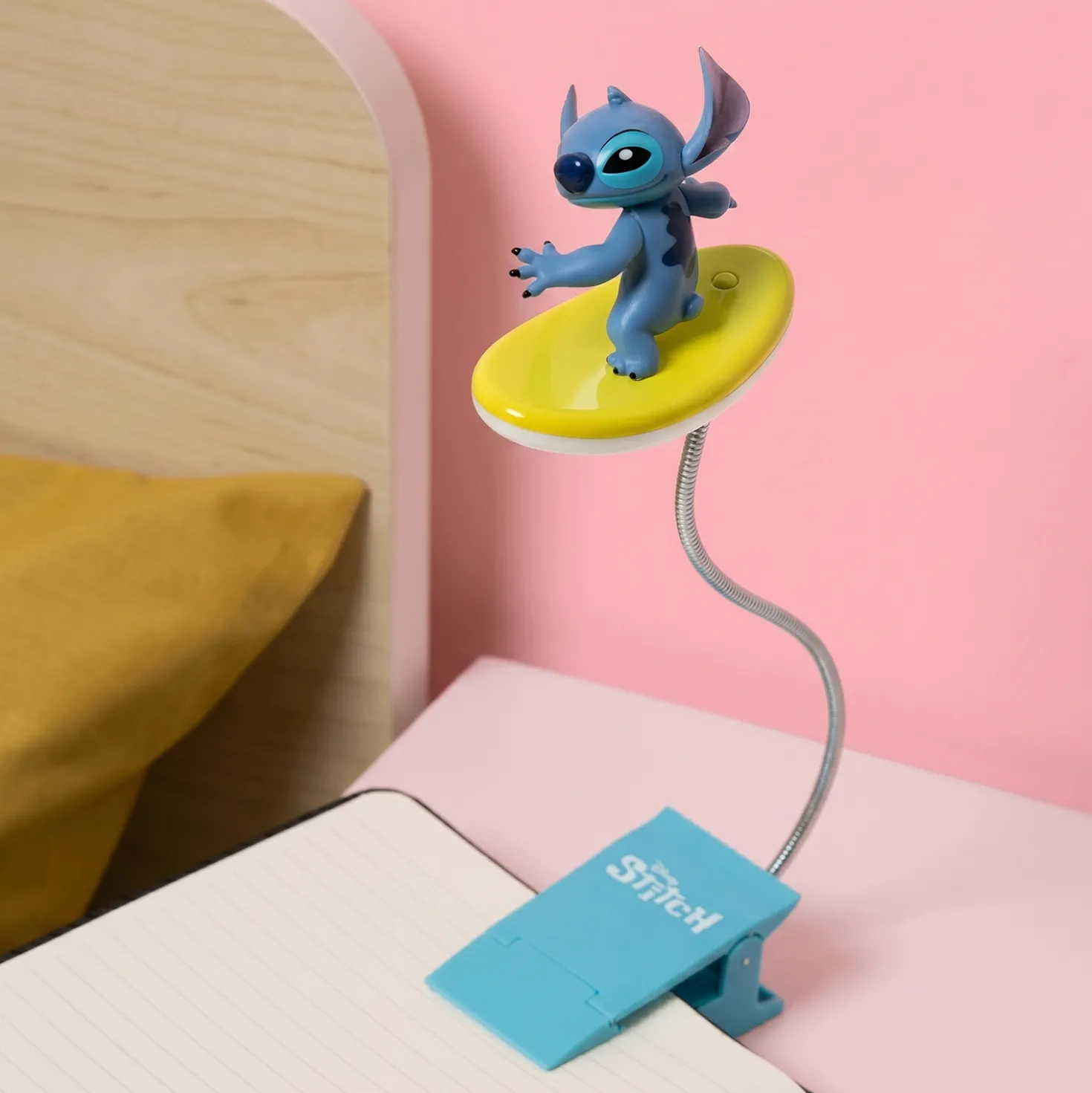 Disney Surfende Stitch leeslampje