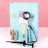 Essentials boek met ijs tools