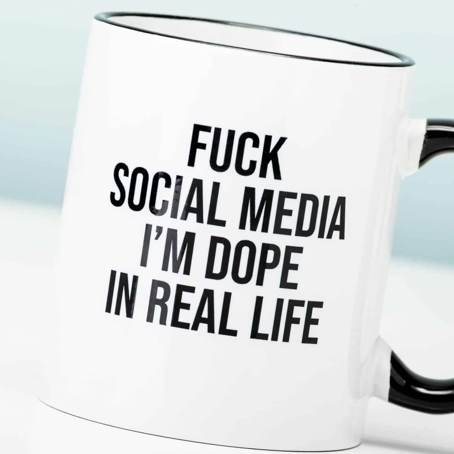 Fuck social media mok