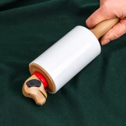 Hond kledingroller