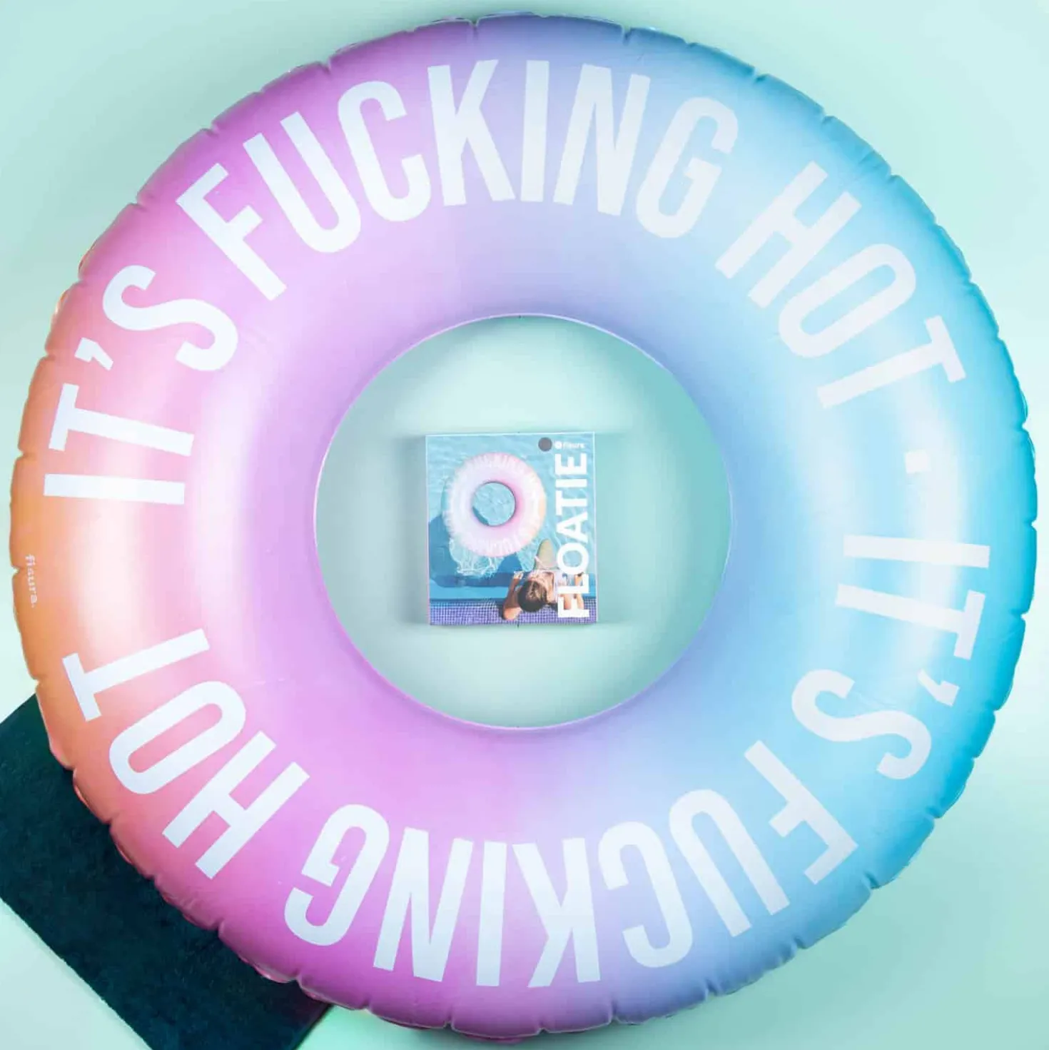 It’s Fucking Hot zwemband