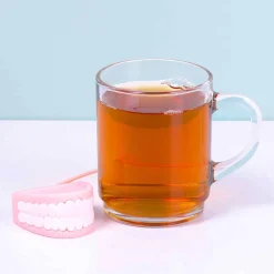 Kunstgebit tea infuser