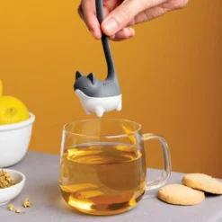 Louie kat tea infuser