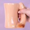 Mok met penis-handvat