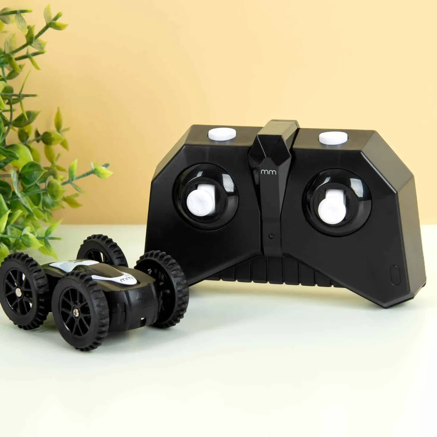 Radiografisch bestuurbare Picco stuntauto