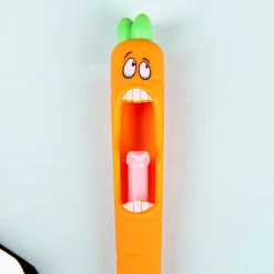 Schreeuwende wortel pen
