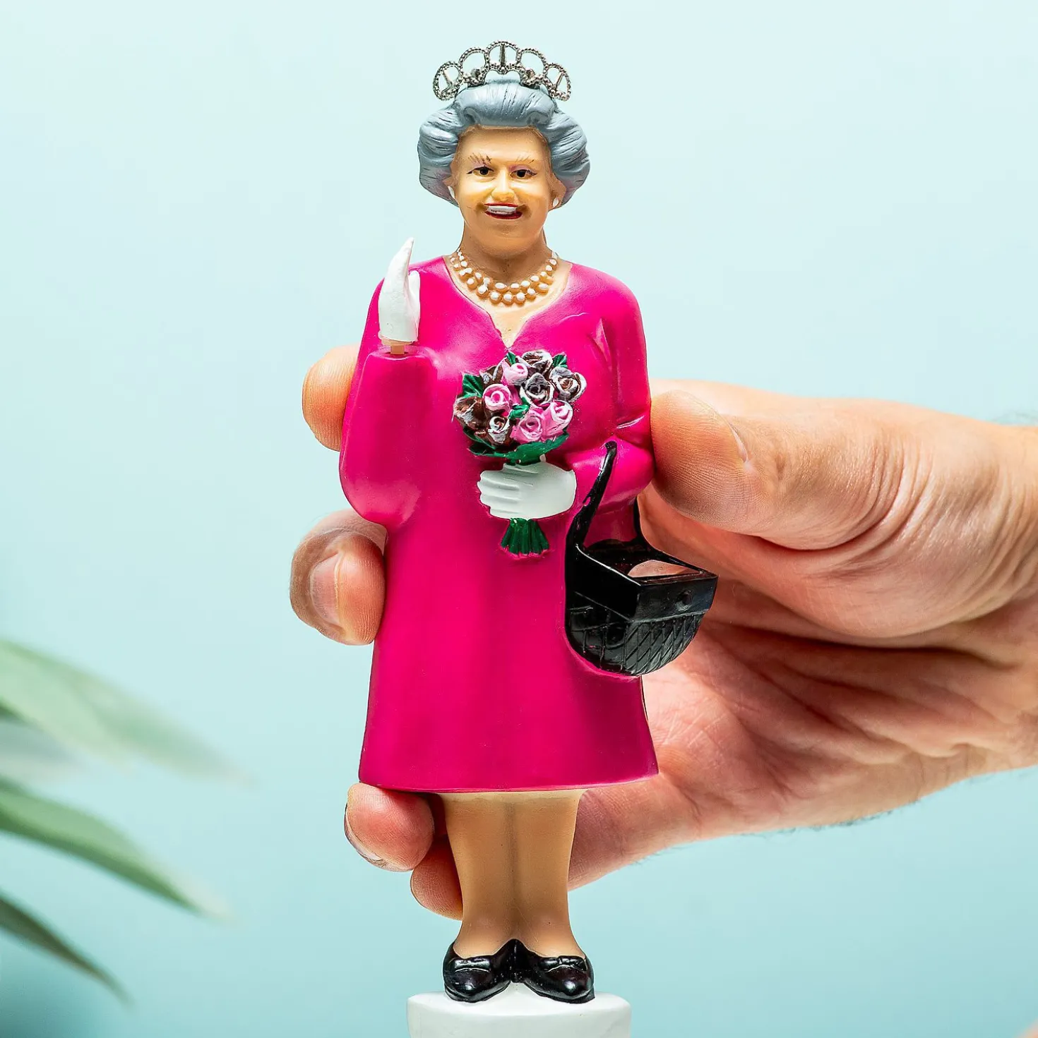 Solar Queen Elizabeth