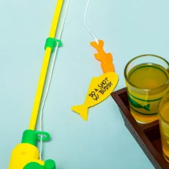 Vis drankspel met shotglaasjes